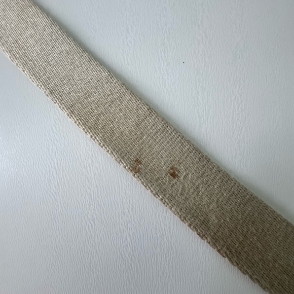 Coach Signature Poppy Crossbody Swingpack with Gold Accents - Picture 13 of 16